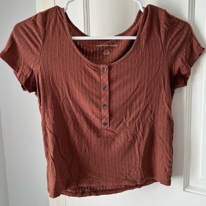 American Eagle women’s short sleeve top, brown, size small